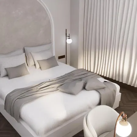 Enorme Epavli Boutique