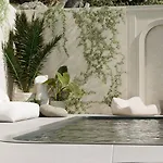 Hotel Enorme Epavli Boutique Hersonissos (Crete)