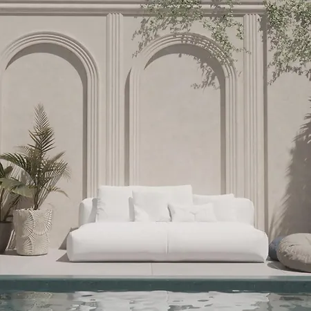 Enorme Epavli Boutique 3*