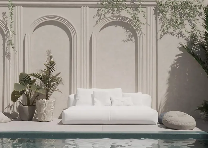 Enorme Epavli Boutique 3*